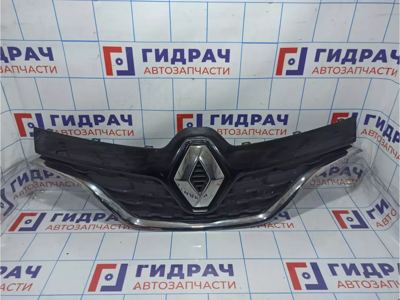 Решетка радиатора Renault Kaptur 623109428R